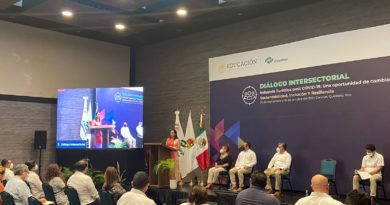 REALIZAN FORO PARA IMPULSAR A NUEVAS GENERACIONES HACIA LAS TENDENCIAS DEL TURISMO.