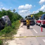 CANCÚN: ENCONTRONAZO EN EL LIBRAMIENTO DEJA UN MUERTO Y TRES LESIONADOS (VIDEO)