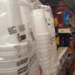 SANCIONAN A 25 COMERCIOS POR VENTA DE PLÁSTICOS EN QUINTANA ROO