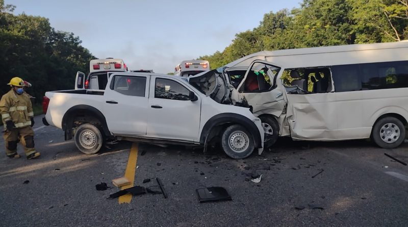 ACCIDENTE CARRETERO CON SALDO DE SEIS MUERTOS Y 10 HERIDOS EN VÍA FELIPE CARRILLO PUERTO-TULUM (VIDEO).