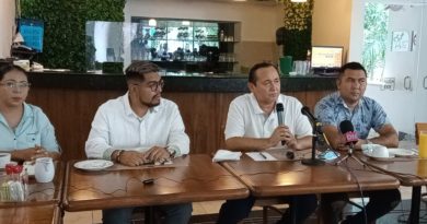 EXEDIL DE LÁZARO CÁRDENAS QUIERE CANDIDATURA DEL PAN O DE OTRA FUERZA PARA GOBERNADOR.