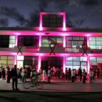 ‘PINTAN’ DE ROSA EL PALACIO MUNICIPAL DE PUERTO MORELOS