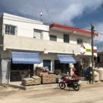 SUJETOS ARMADOS ASALTAN FERRETERÍA EN CANCÚN Y HUYEN EN AUTO DEL INEGI