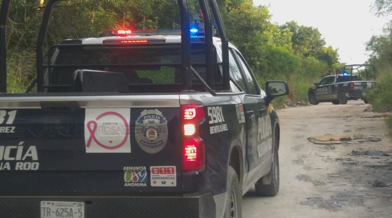 PEPENADOR ENCUENTRA CUERPO DESMEMBRADO EN CAMINO DE TERRACERÍA EN CANCÚN.