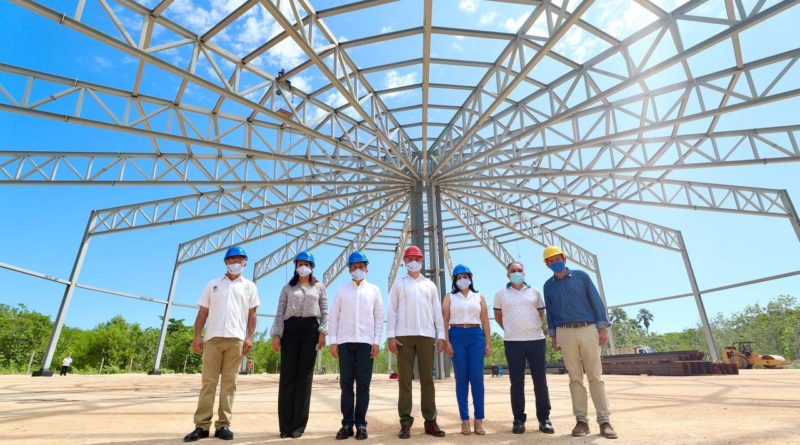 INAUGURA CARLOS JOAQUÍN OBRAS DE INFRAESTRUCTURA Y EQUIPAMIENTO EN LA UNIVERSIDAD TECNOLÓGICA DE CANCÚN.