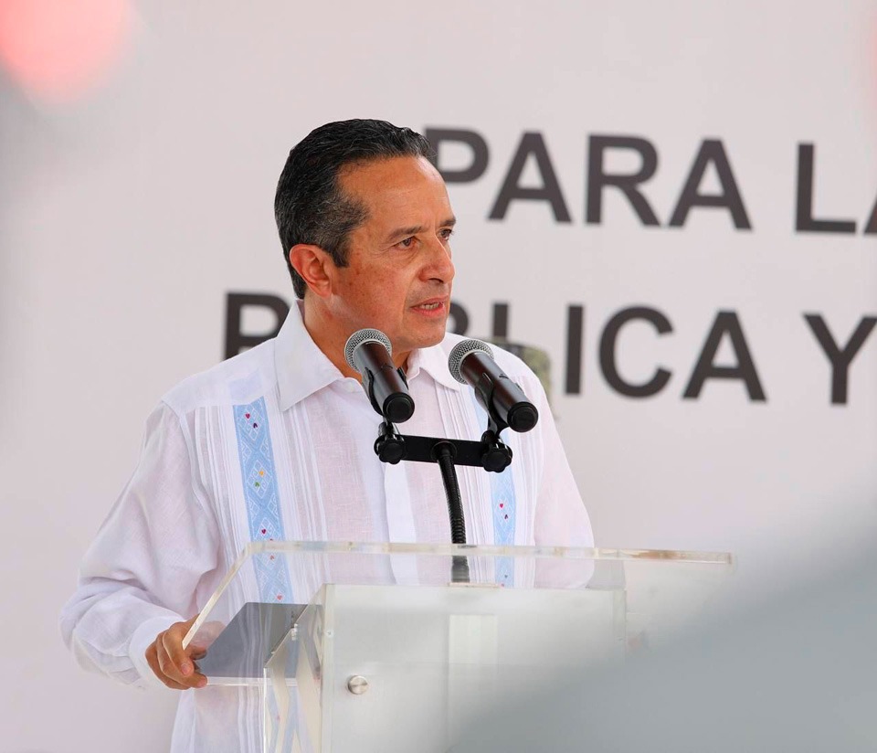 El gobernador Carlos Joaquín expresó que este municipio crece muy rápido y necesita, de manera urgente, orden y desarrollo armónico.