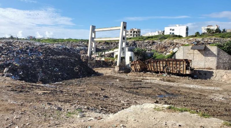 LOGRAN RETIRAR LAS PRIMERAS 10 MIL TONELADAS DE BASURA DE ISLA MUJERES.