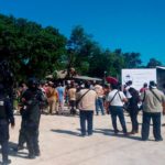 MOMENTOS DE TENSIÓN EN ZONA DE INVASIÓN DE CANCÚN POR OPERATIVO DE FISCALÍA