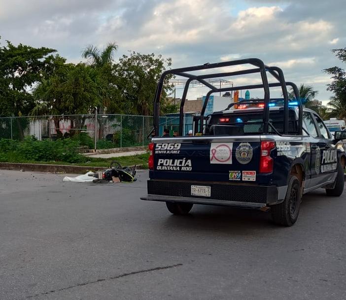 El accidente se registró a las 16:30 horas de este hoy en la avenida Jacinto Canek esquina con Vicente Suárez.