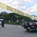 MUERE MUJER MOTOCICLISTA TRAS SER EMBESTIDA EN CANCÚN POR VAN TURÍSTICA