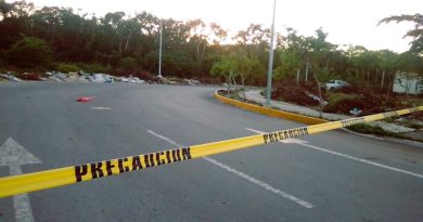 CUERPO DE HOMBRE EJECUTADO Y EMBOLSADO FUE ENCONTRADO EN FRACCIONAMIENTO DE PLAYA DEL CARMEN.