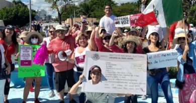 EN QUINTANA ROO PREPARAN LA SEGUNDA MARCHA EN DEFENSA DEL INSTITUTO NACIONAL ELECTORAL