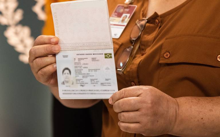 LOS BANCOS ACEPTARÁN EL PASAPORTE COMO IDENTIFICACIÓN